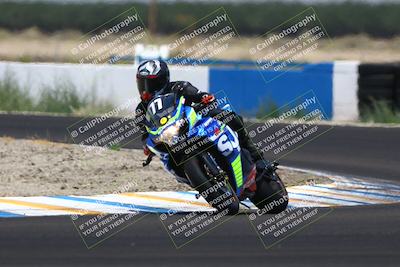 media/Jul-12-2025-Pacific Track Time (Sat) [[beecba6d8c]]/Group C/Turn1 (1240pm)/